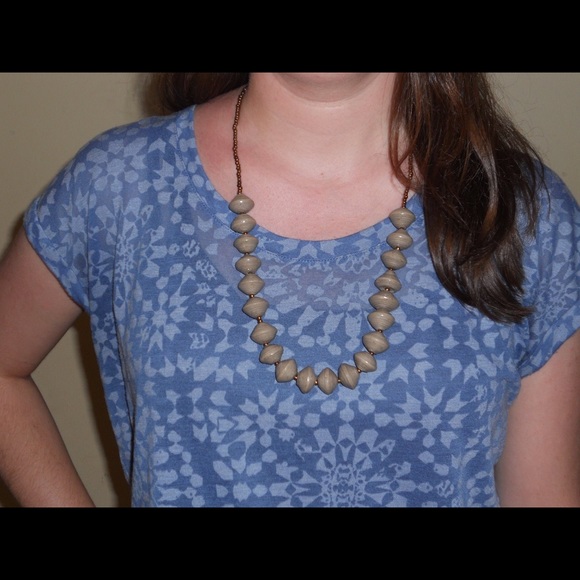 Grey & Gold Necklace - Picture 2 of 5